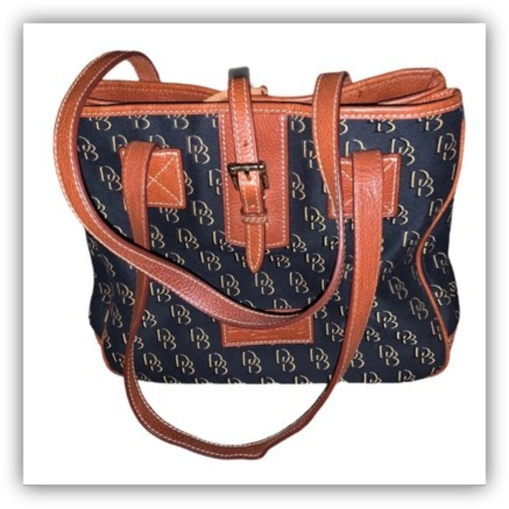 Dooney & Bourke Iconic Logo Shoulder Bag - Picture 12 of 12